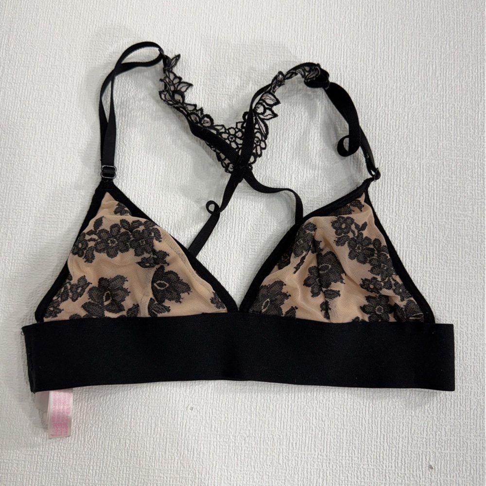 Pink Victoria’s Secret lace triangle bralette size S